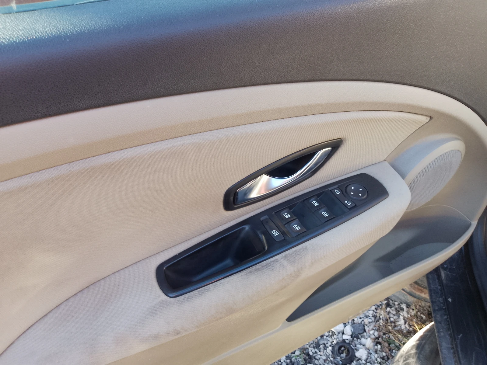 Renault Fluence 1.5dci K9KG832 - изображение 8