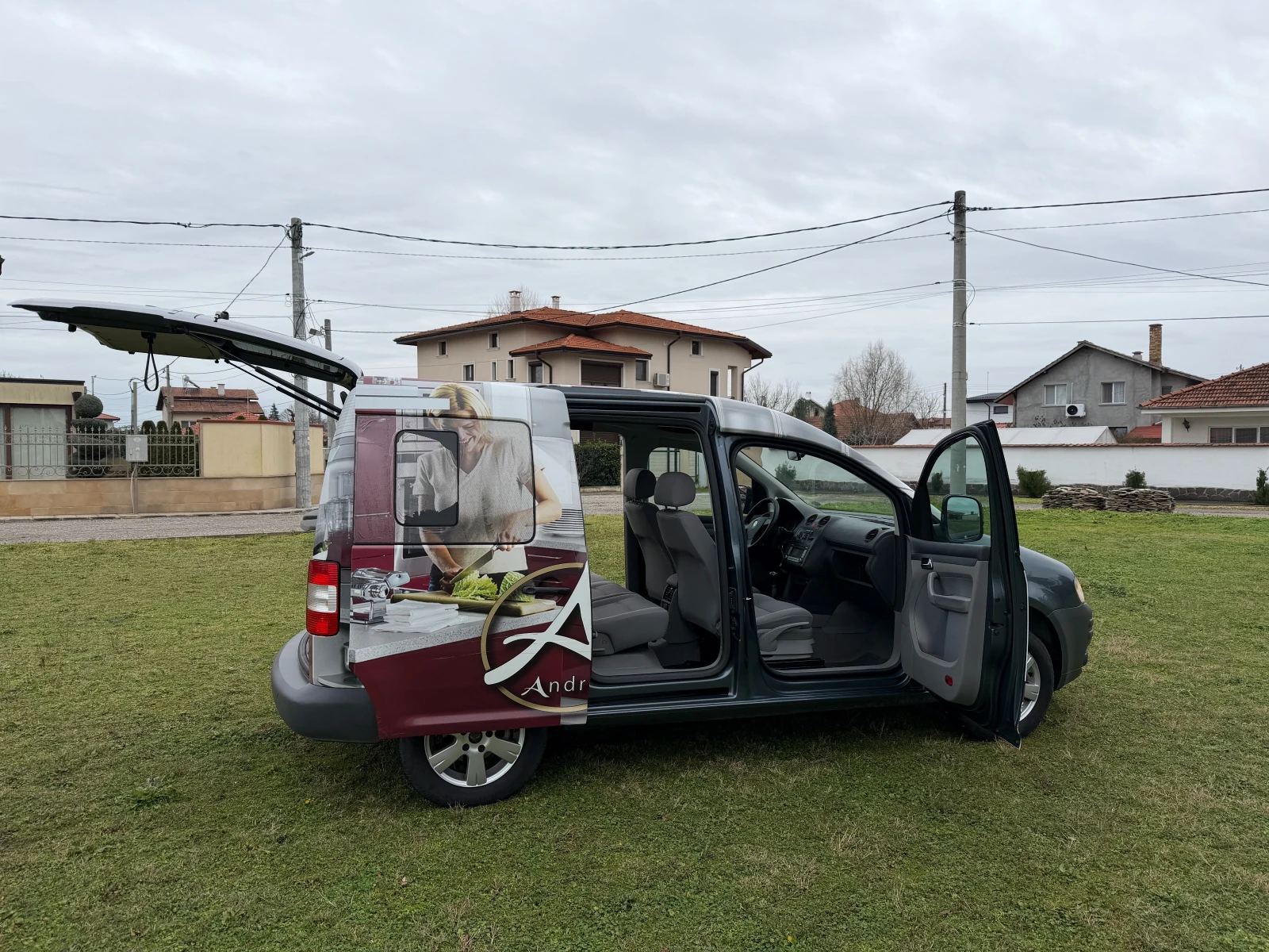 VW Caddy 1.9TDI-105коня-Пътническо/LIFE - изображение 4
