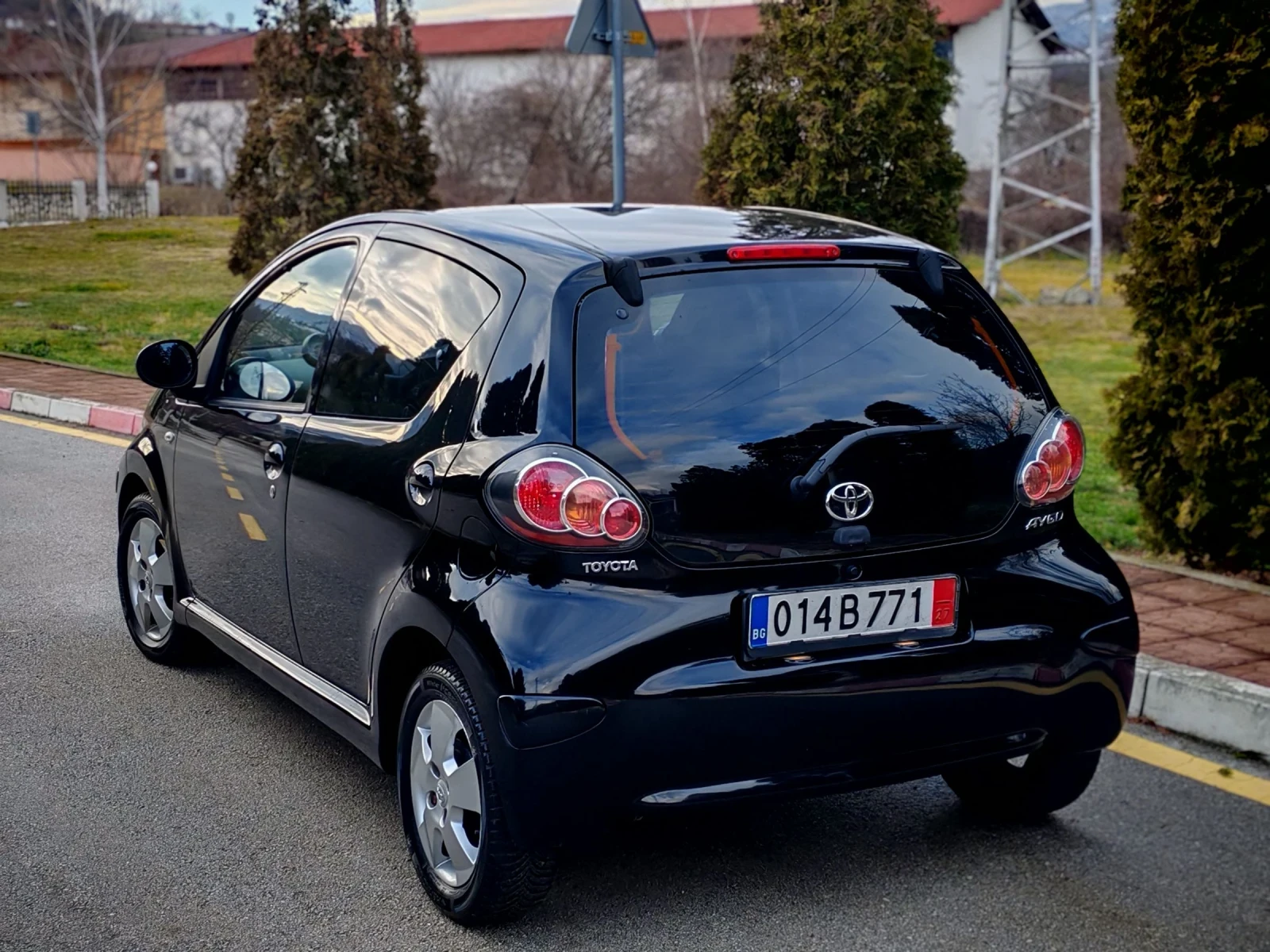 Toyota Aygo 1.0VVTI(68)* FACELIFT* ��� ����*  | Mobile.bg � ����������� 5