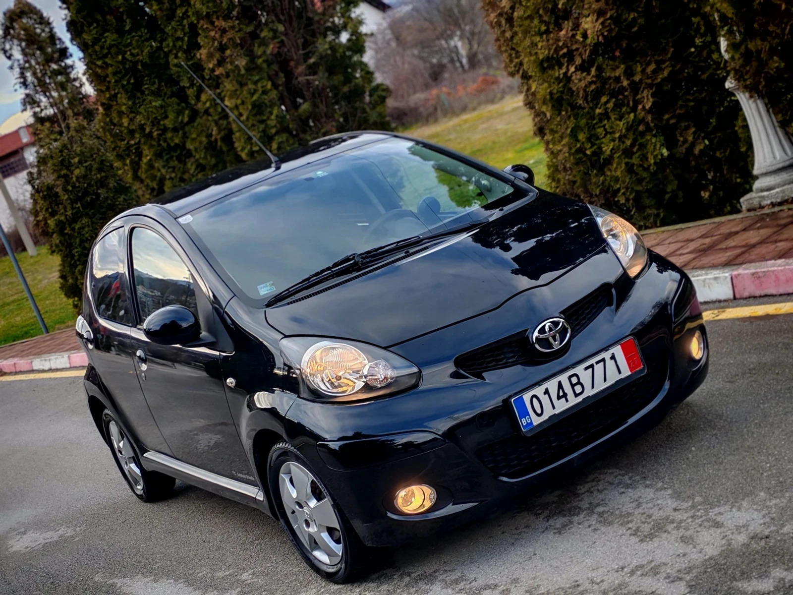 Toyota Aygo 1.0VVTI(68)* FACELIFT* ��� ����*  | Mobile.bg � ����������� 10