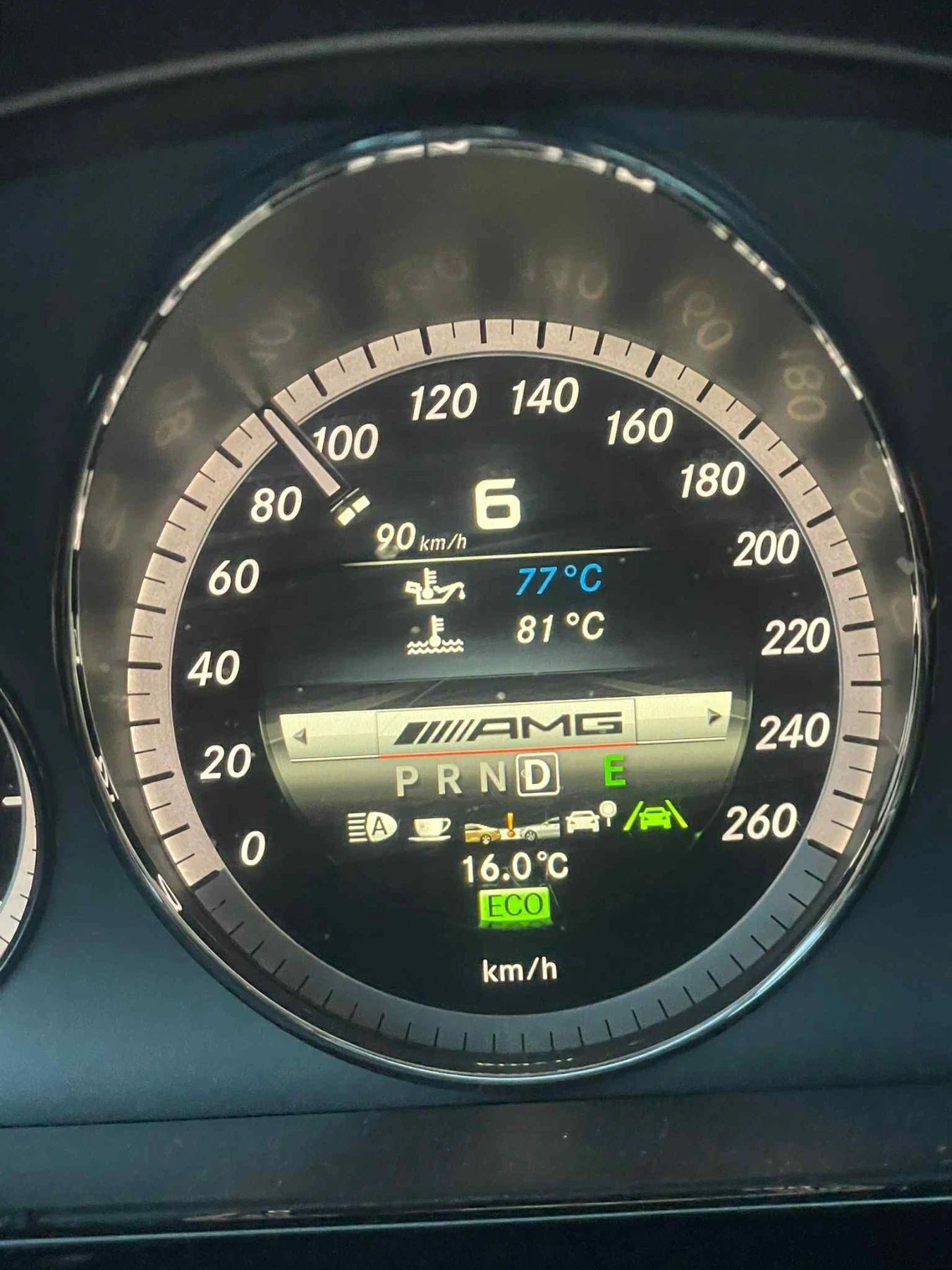 Mercedes-Benz E 350  - изображение 3