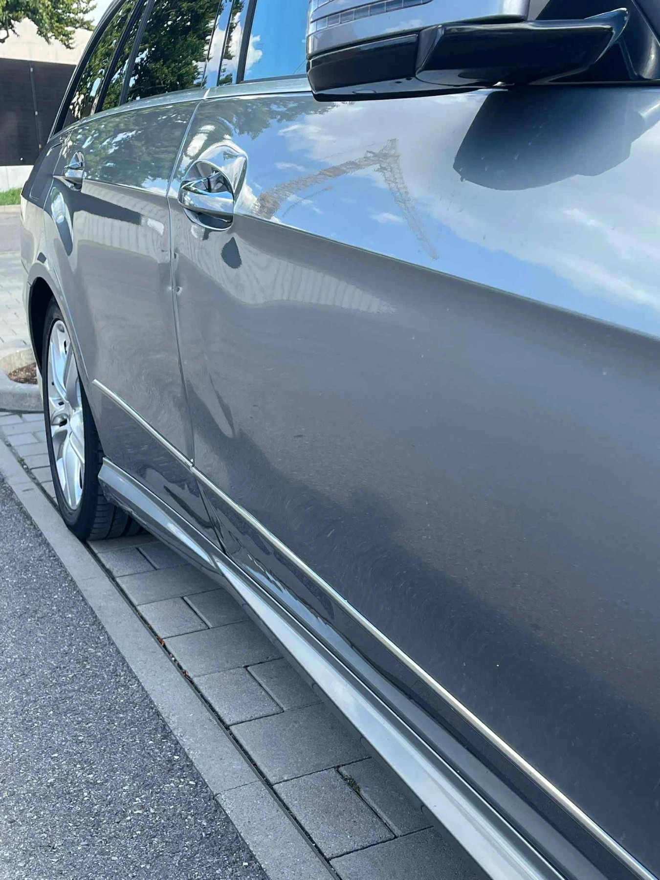 Mercedes-Benz E 350  - изображение 10