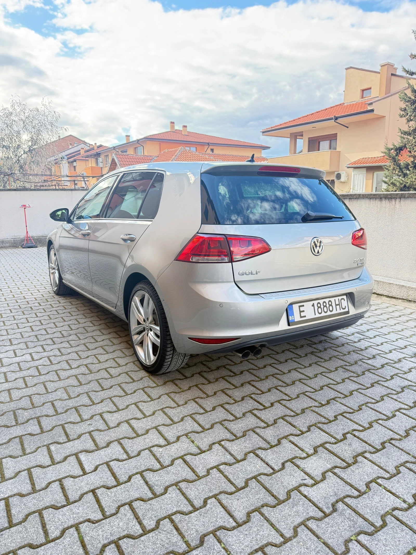 VW Golf 2.0TDI 150k.c, снимка 5 - Автомобили и джипове - 54030591