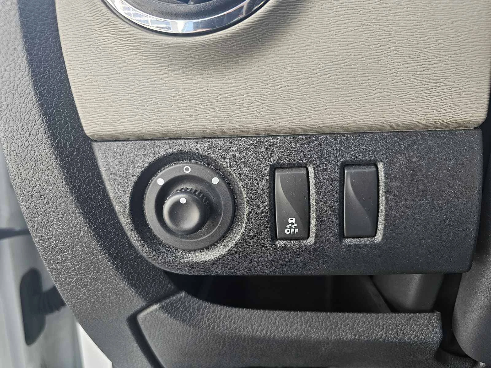 Dacia Dokker dCi 90 к.с. Дизел Stop & Start N1, снимка 11 - Автомобили и джипове - 54125417