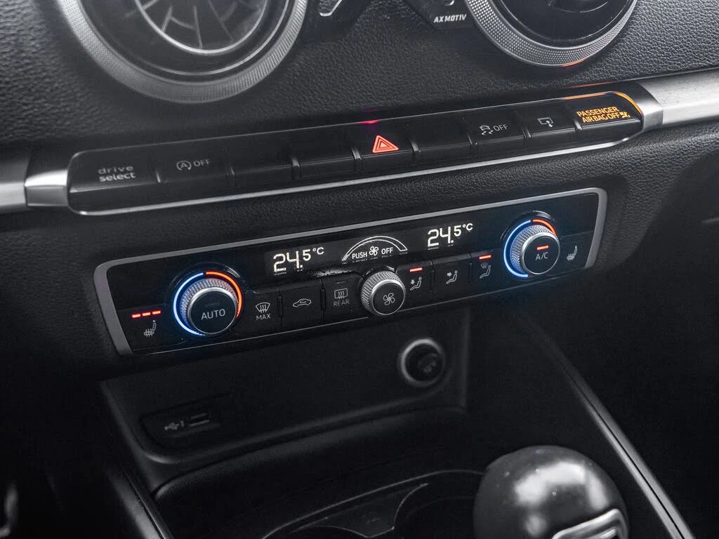 Audi S3 * АвтоКредит * (ЦЕНА ДО БГ), снимка 14 - Автомобили и джипове - 54137900