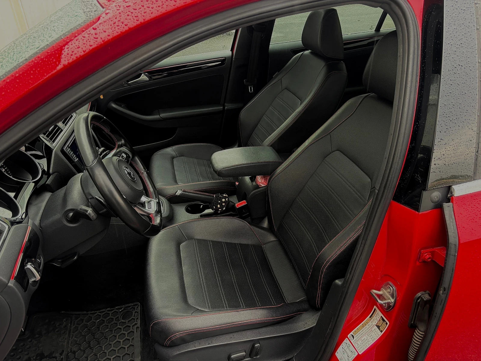 VW Golf GTI Jetta GLI 2.0TSI DSG* Камера* Обслужен* ПаркПи, снимка 11 - Автомобили и джипове - 54236127