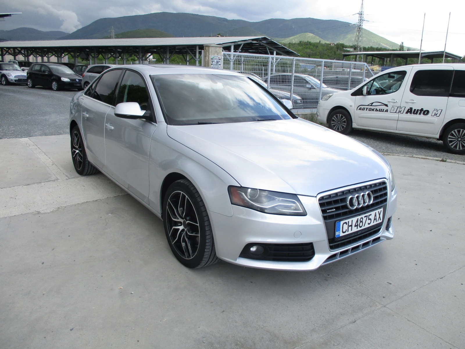 Audi A4 2.0ТУРБО/БЕНЗИН/АВТОМАТИК/КАТО НОВА/, снимка 2 - Автомобили и джипове - 54533225