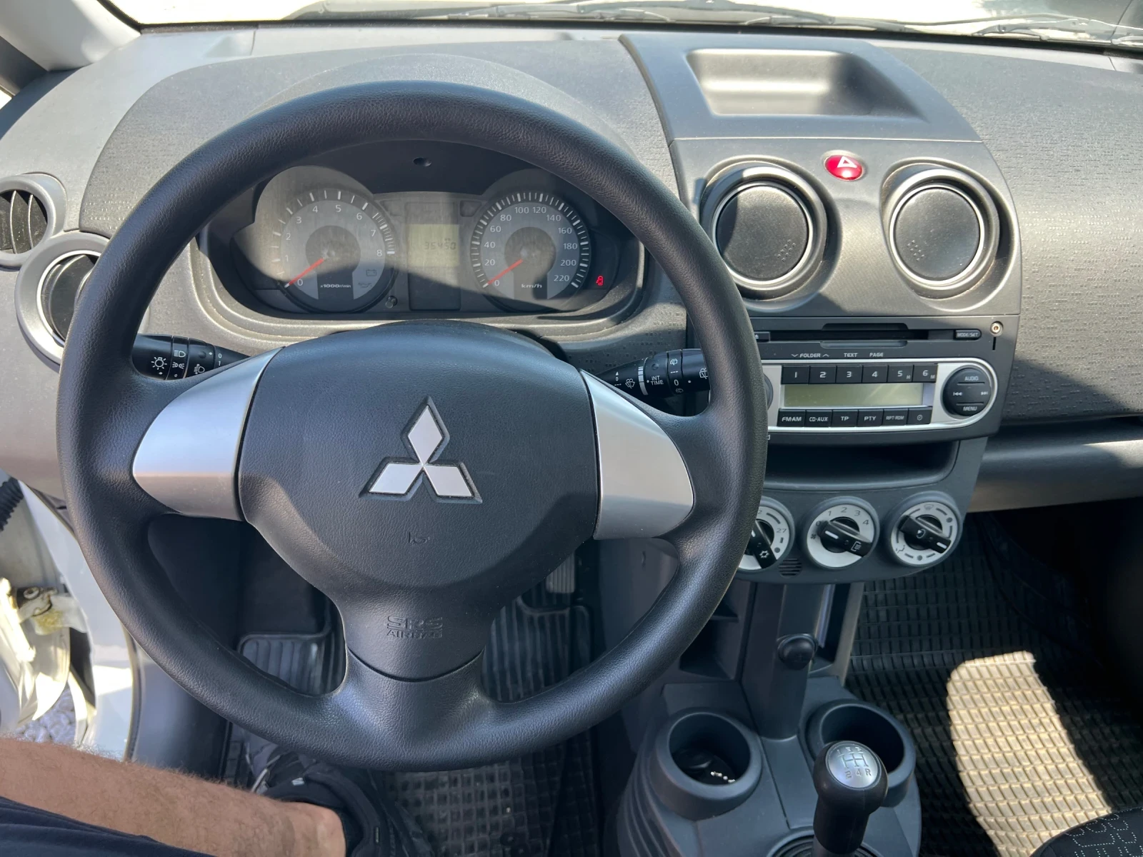 Mitsubishi Colt 1.2 75 коня бензин 35000км нов внос Австрия, снимка 12 - Автомобили и джипове - 54790546