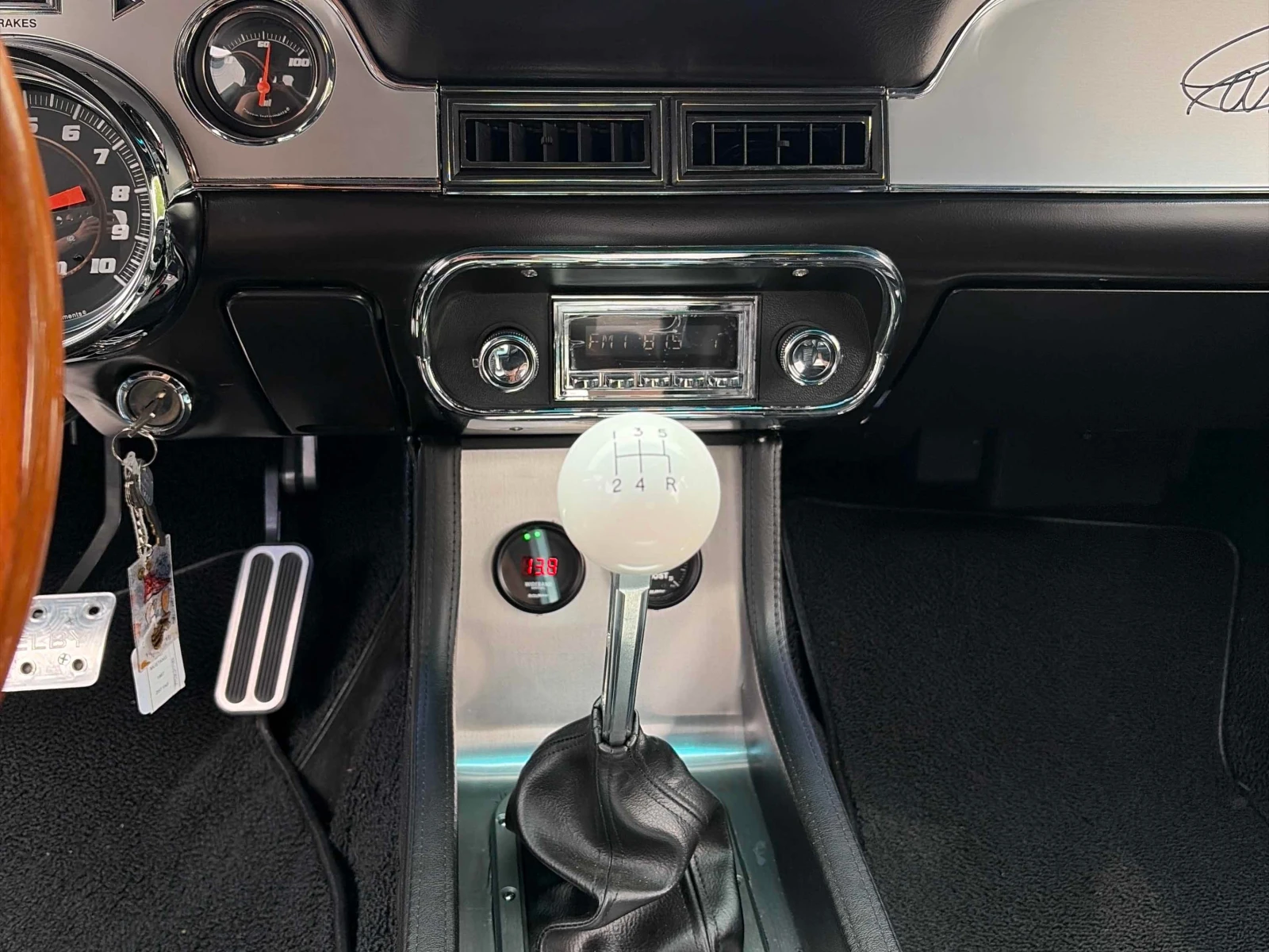 Ford 12m 5.0L 8cyl RWD | Mobile.bg � ����������� 9
