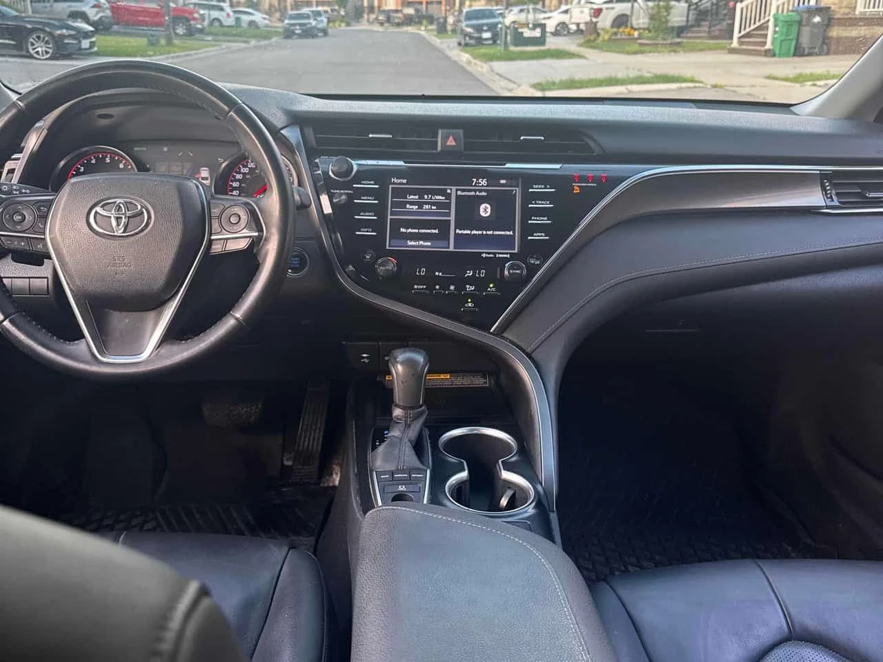 Toyota Camry * XSE * CARFAX * ПАНО * KEYLESS * ПОДГРЕВ * , снимка 9 - Автомобили и джипове - 55176194
