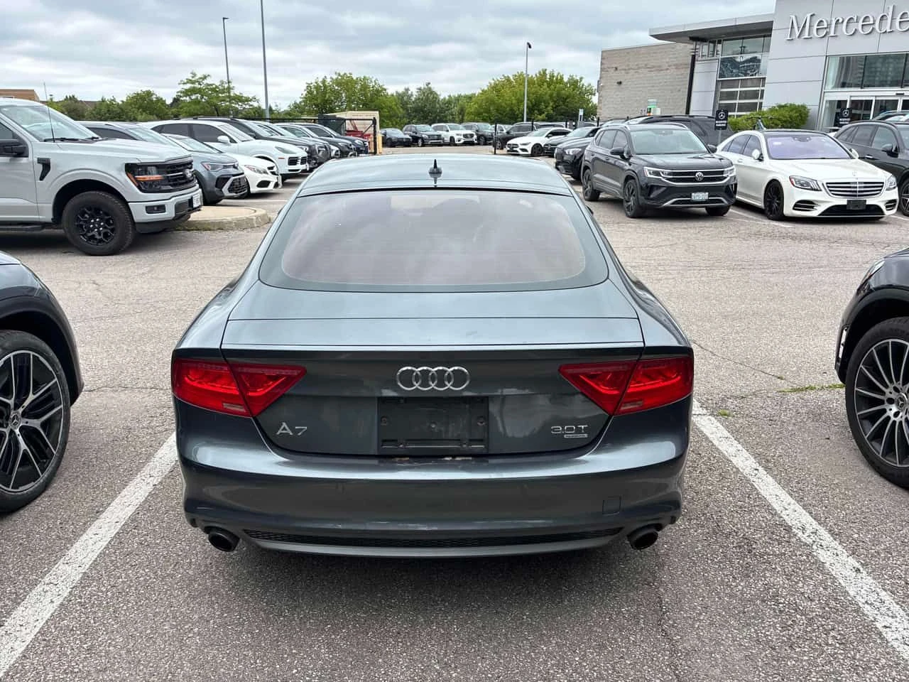 Audi A7 3.0 Premium/CARFAX/КЛИП/ДИСТРОНИК/+ ГУМИ И ДЖАНТИ, снимка 4 - Автомобили и джипове - 55193963