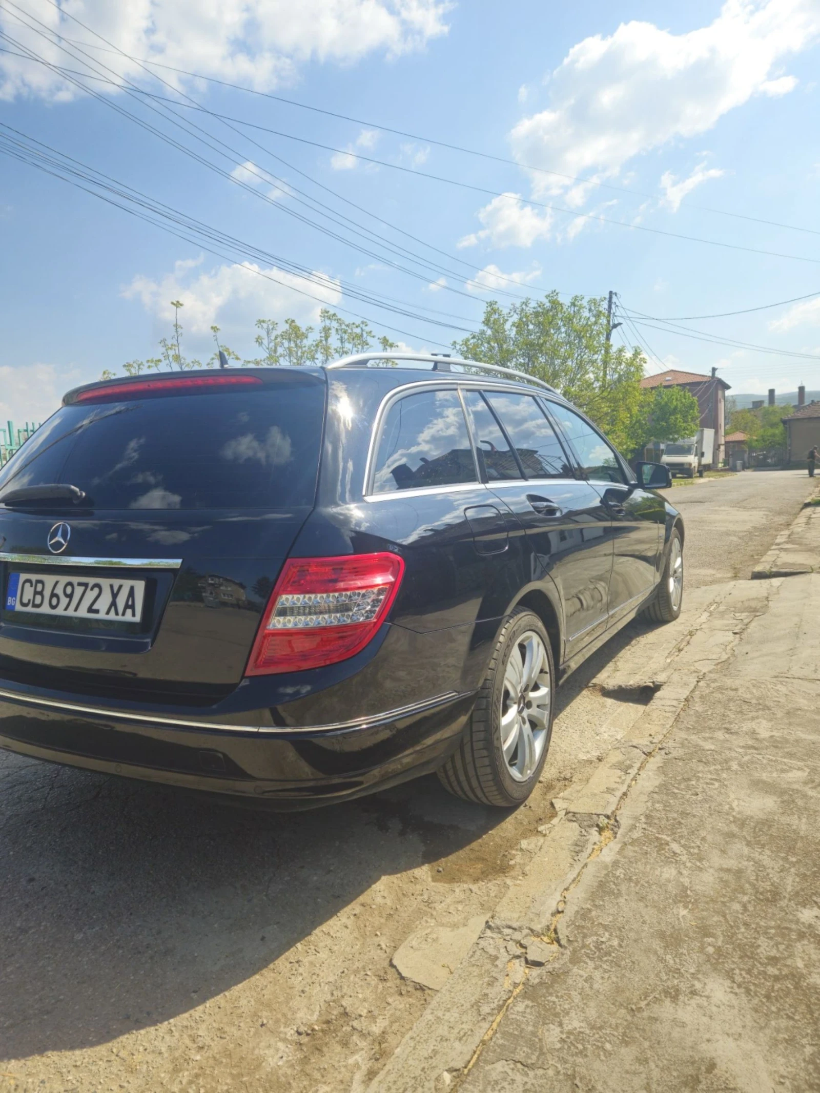 Mercedes-Benz C 220, снимка 5 - Автомобили и джипове - 55326818