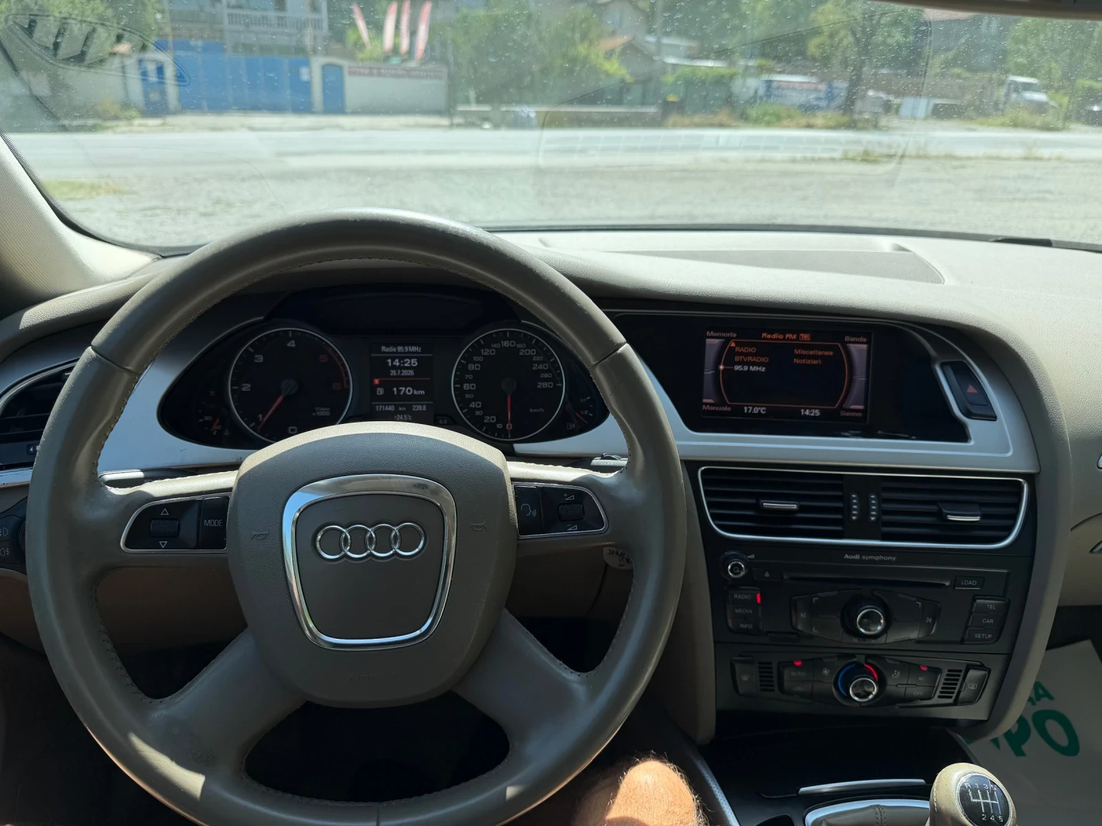 Audi A4 2.0 TDI , 170 коня, снимка 16 - Автомобили и джипове - 55422751