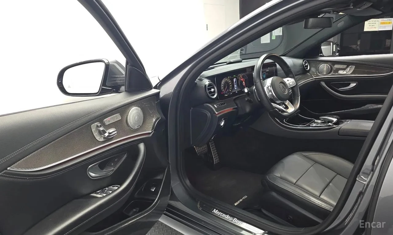 Mercedes-Benz E 350 4MATIC AMG Line * КРАЙНА ЦЕНА ДО БЪЛГАРИЯ, снимка 10 - Автомобили и джипове - 55843126