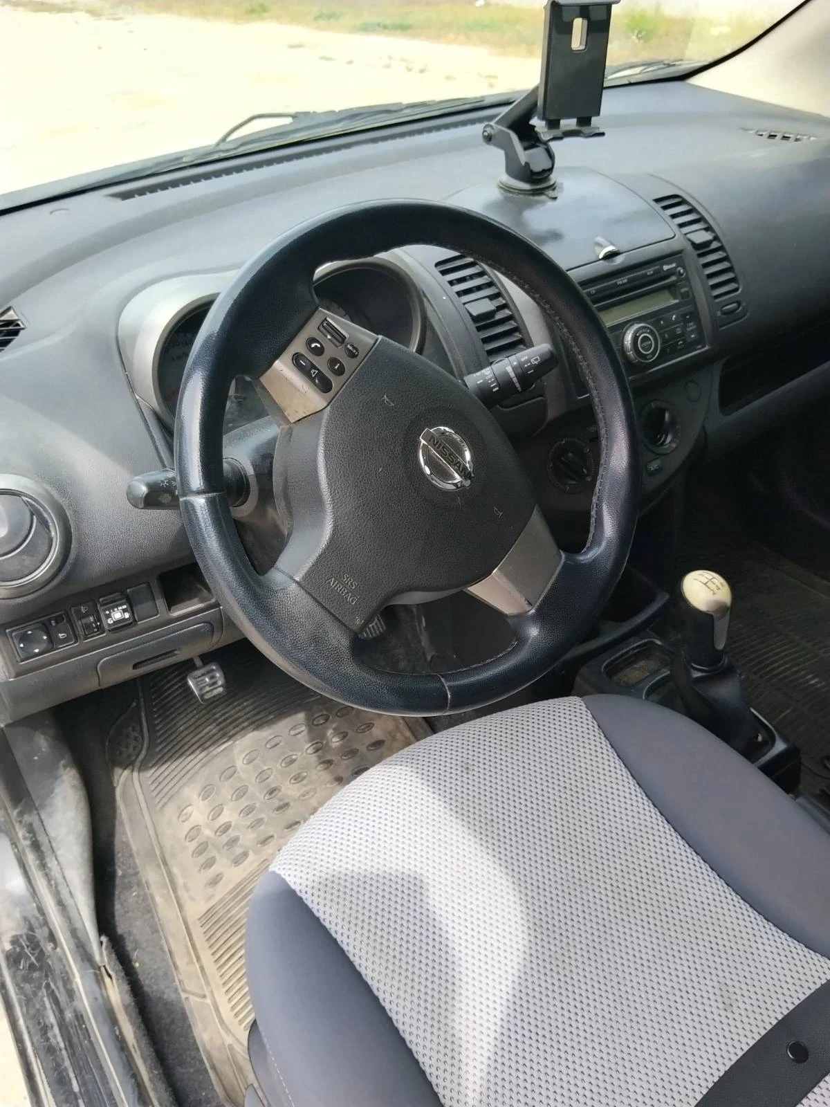 Nissan Note, снимка 6 - Автомобили и джипове - 55879269