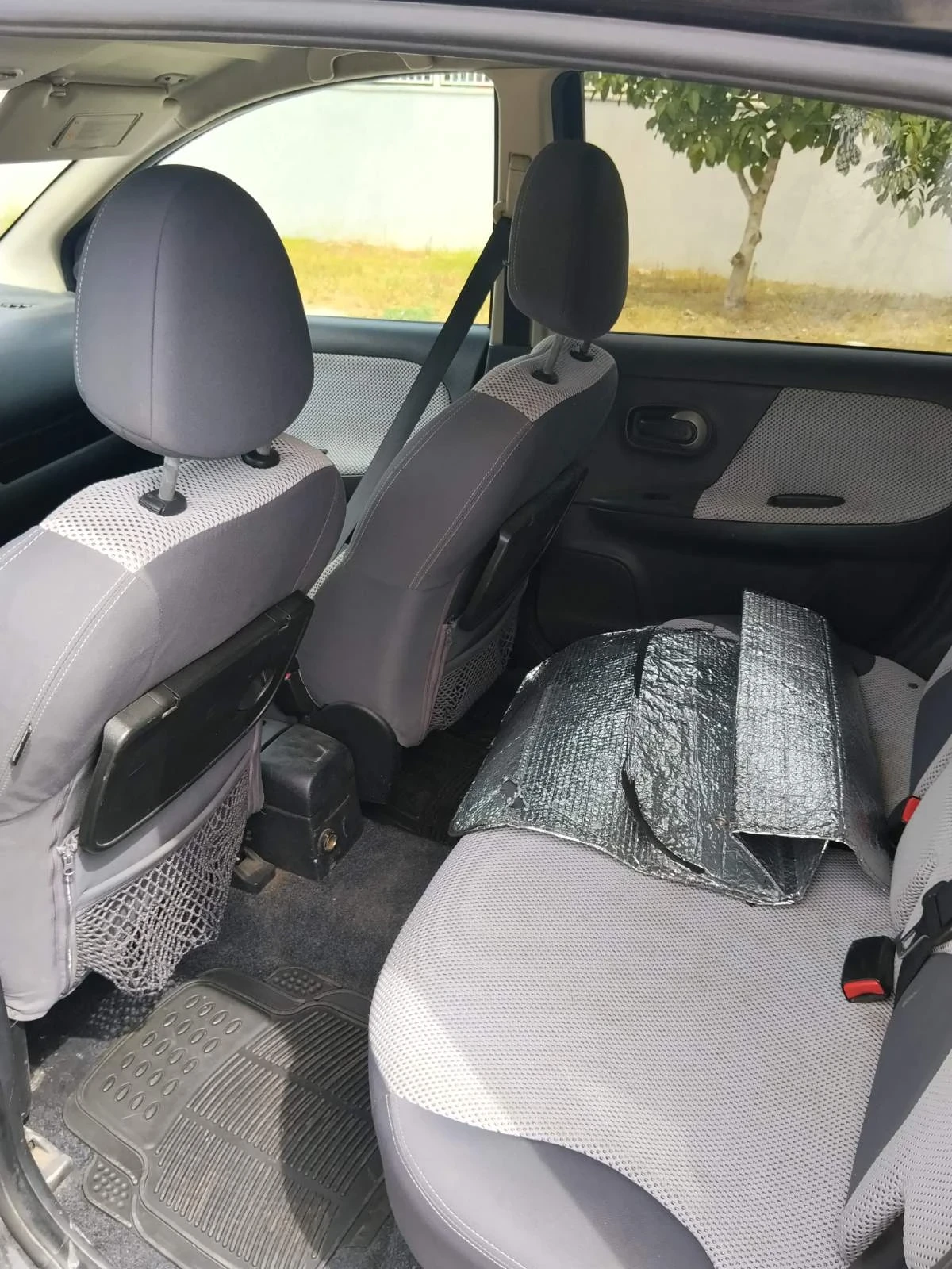 Nissan Note, снимка 5 - Автомобили и джипове - 55879269
