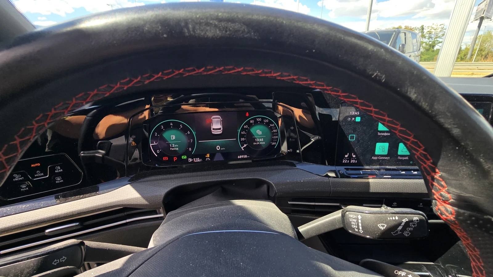 VW Golf GTI, снимка 8 - Автомобили и джипове - 55950581