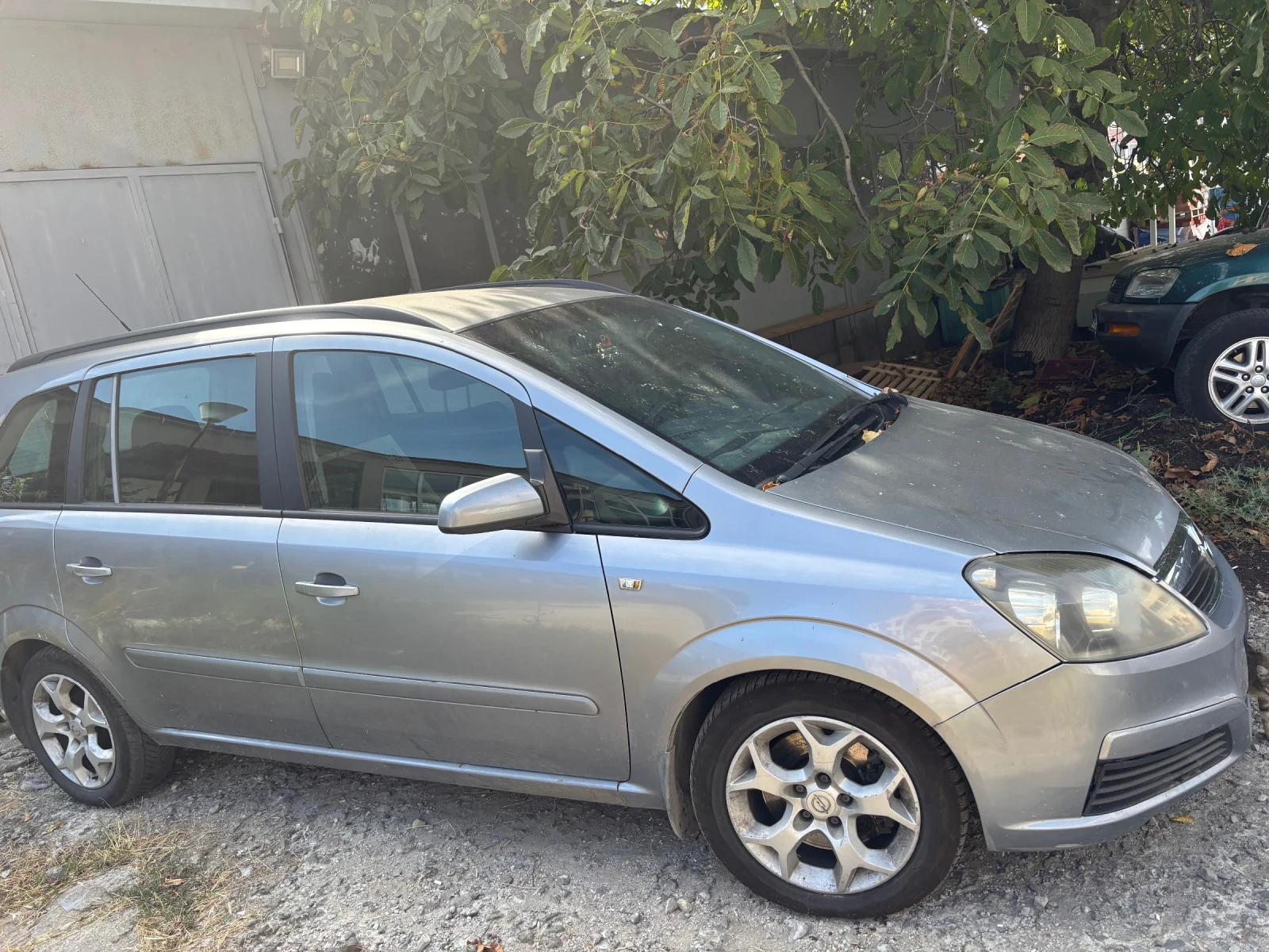 Opel Zafira, снимка 2 - Автомобили и джипове - 56139472