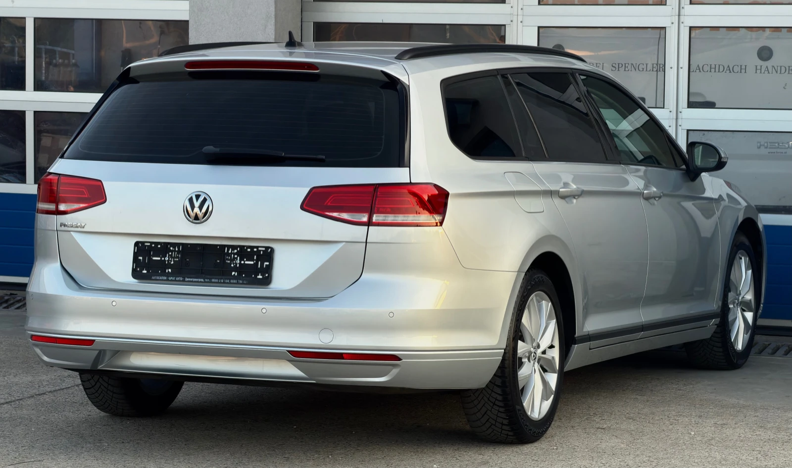 VW Passat 2.0TDI/DSG/РЕАЛЕН ПРОБЕГ, снимка 4 - Автомобили и джипове - 56144572