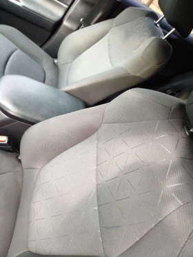 Toyota Rav4 XLE AWD HYBRID , снимка 13