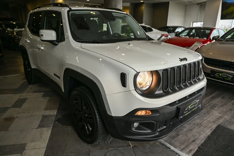 Jeep Renegade 2.4 TIGERSHARK ЛИЗИНГ БЕЗ ПЪРВОНАЧАЛНА ВНОСКА , снимка 4 - Автомобили и джипове - 44970617