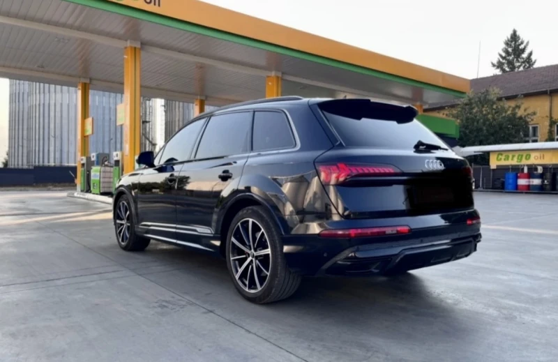 Audi SQ7, снимка 8 - Автомобили и джипове - 47905042