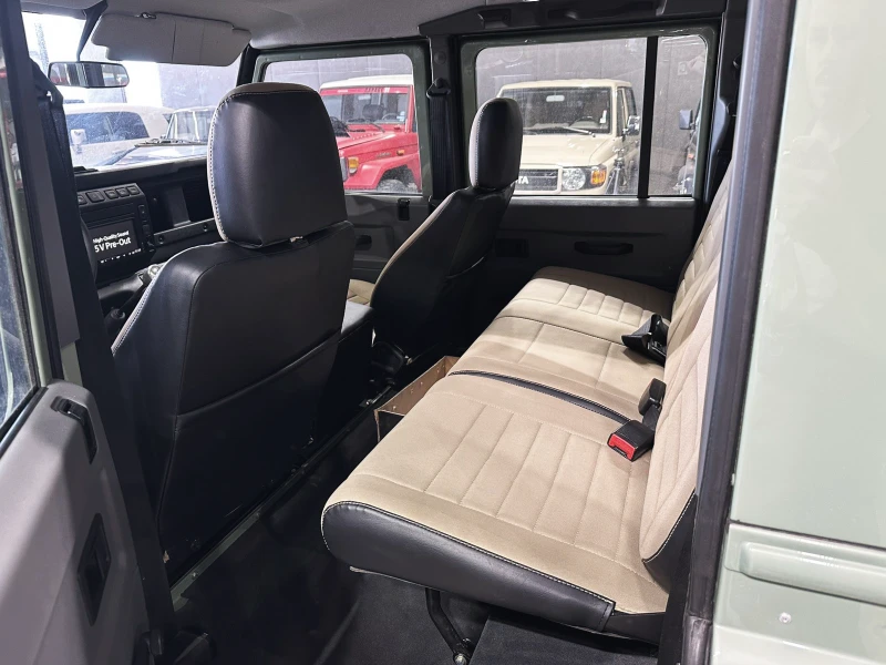 Land Rover Defender TD5, снимка 12 - Автомобили и джипове - 50789811
