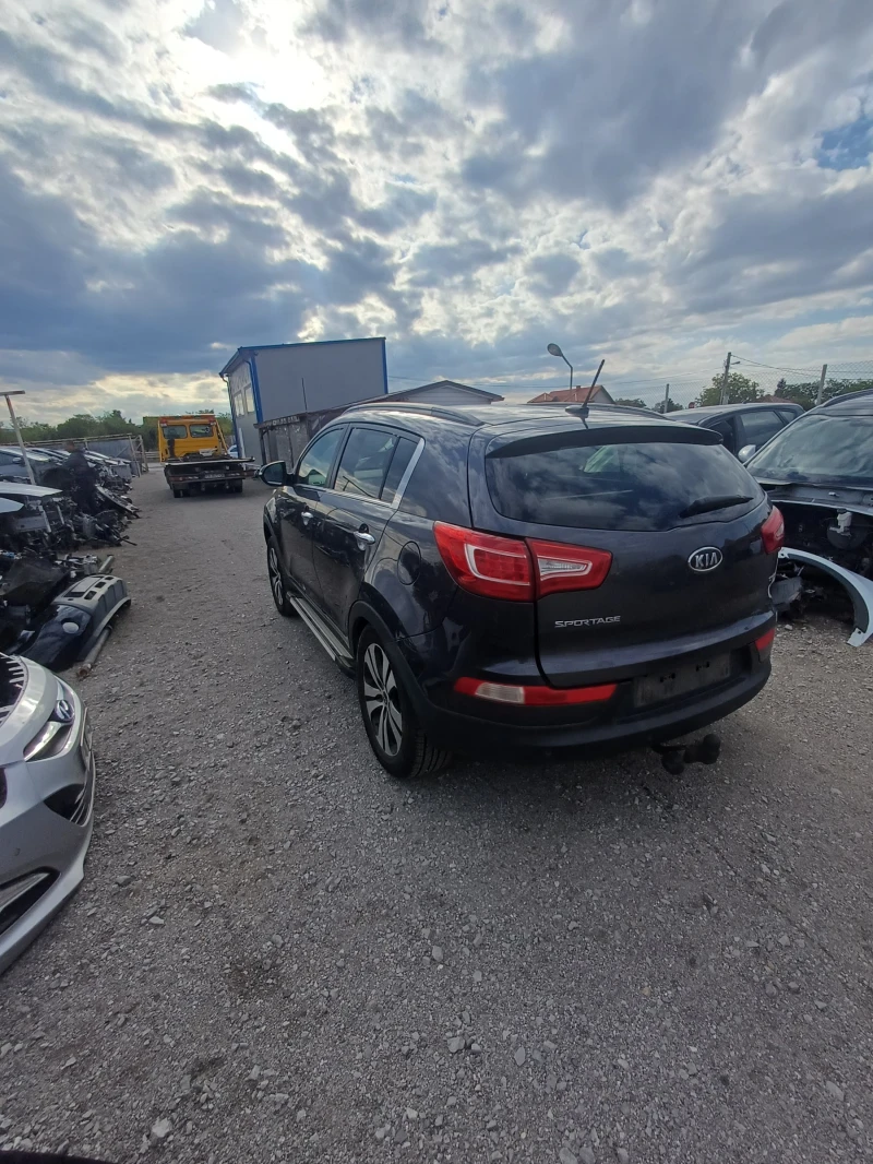 Kia Sportage 2.0crdi-184кс НА ЧАСТИ, снимка 5 - Автомобили и джипове - 51896393