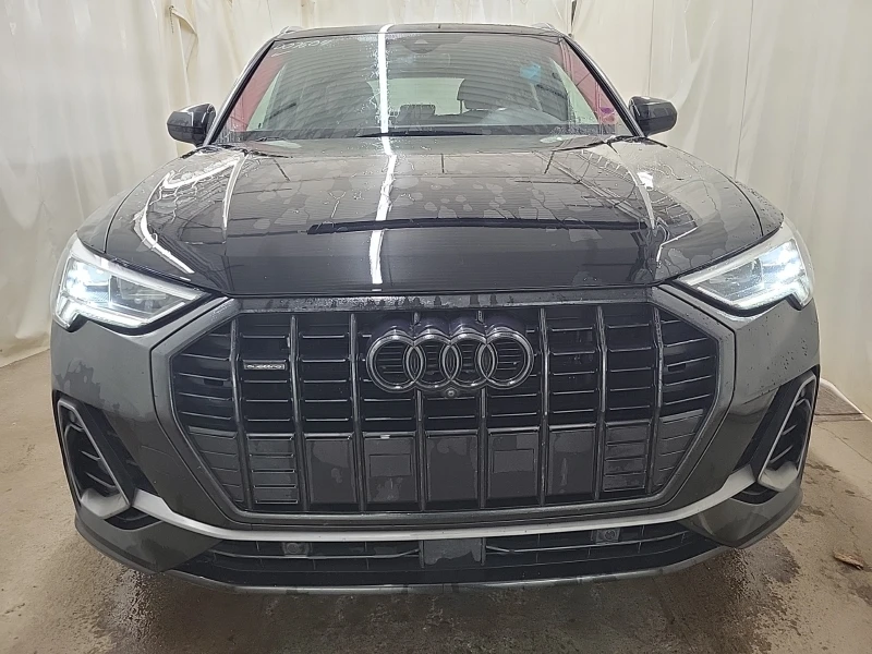 Audi Q3 * TECHNIK* CARFAX * БЕЗ ПЪРВОНАЧАЛНА ВНОСКА, снимка 2 - Автомобили и джипове - 52725270