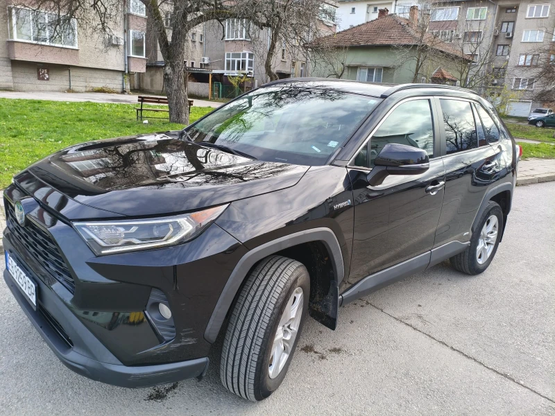 Toyota Rav4 XLE AWD HYBRID , снимка 6 - Автомобили и джипове - 52726909