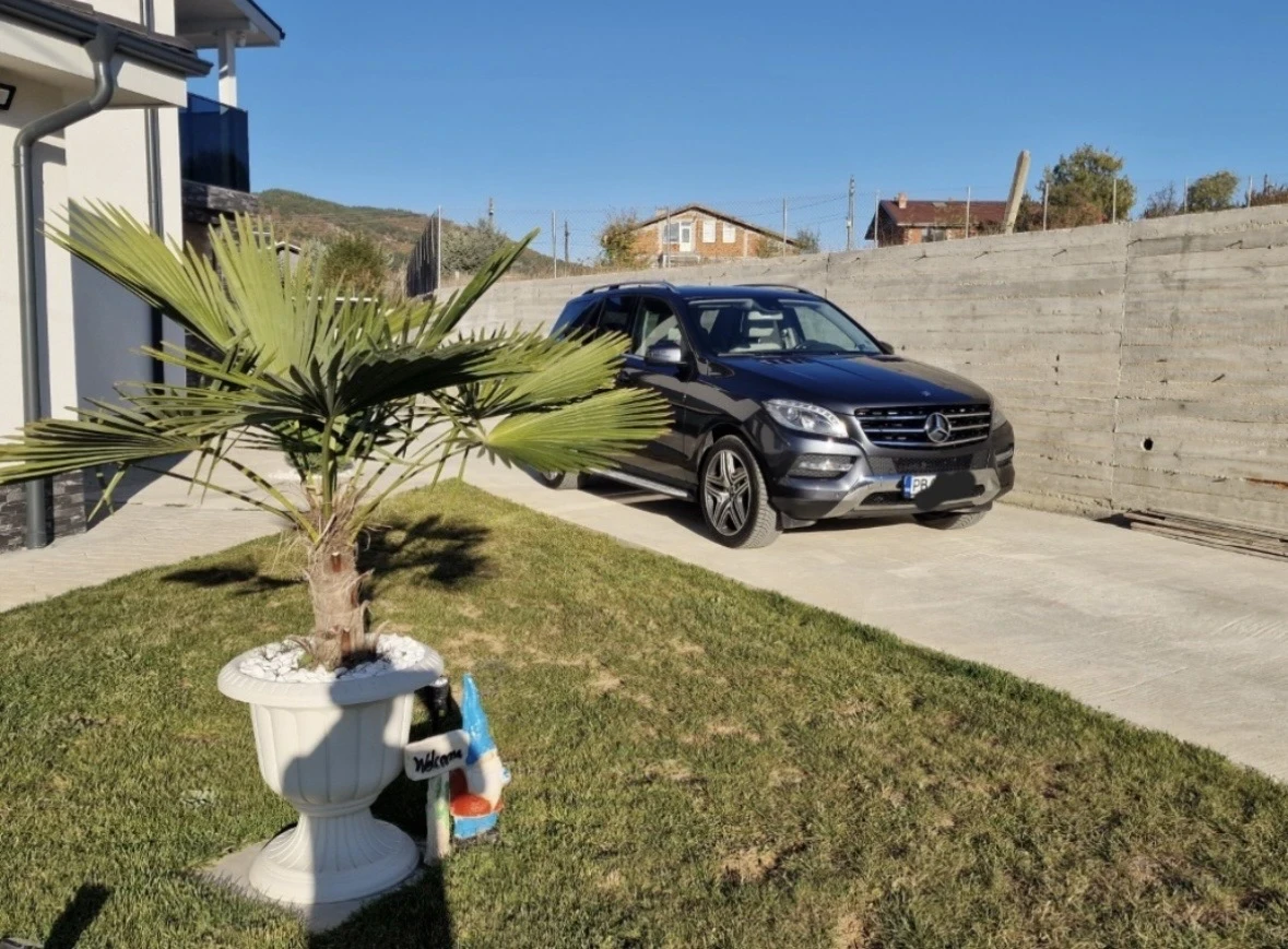 Mercedes-Benz ML 250 AMG OPTIC, снимка 5 - Автомобили и джипове - 53955285