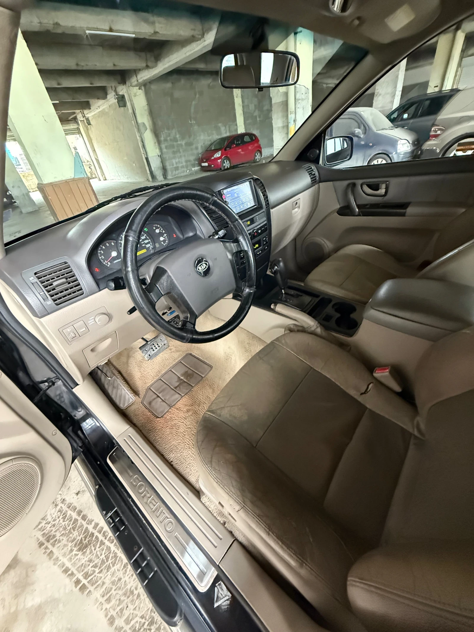 Kia Sorento, снимка 12 - Автомобили и джипове - 54281071