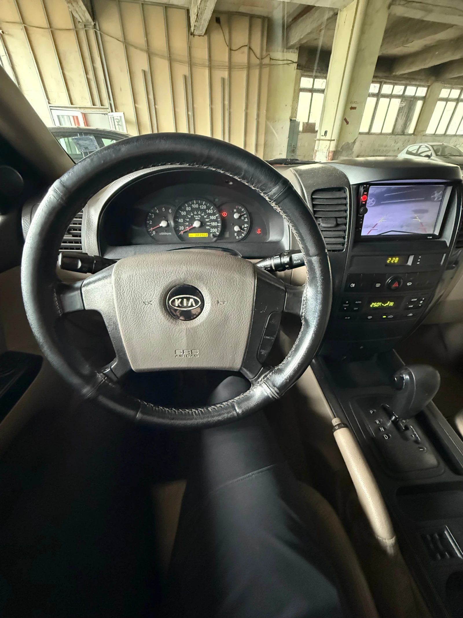 Kia Sorento, снимка 7 - Автомобили и джипове - 54281071