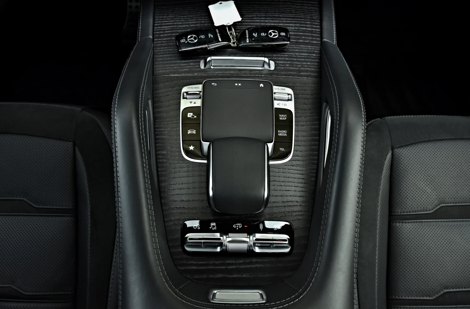 Mercedes-Benz GLE 53 4MATIC COUPE 4M 22AMG Optik 360 4DBURMESTER PANO FULL, снимка 13 - Автомобили и джипове - 54758073