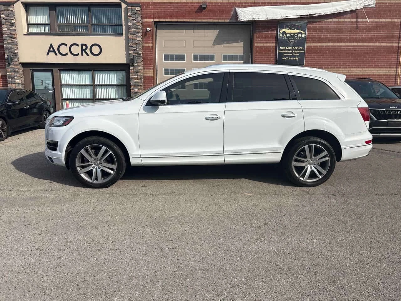 Audi Q7 * 3.0T Technik * ПАНОРАМА * ПОДГРЕВ * АВТОКРЕДИТ, снимка 3 - Автомобили и джипове - 54875980