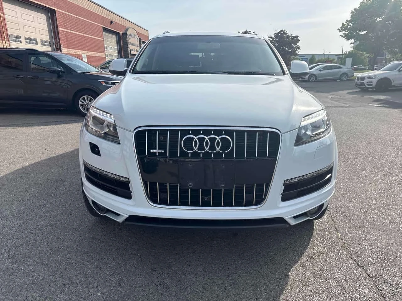 Audi Q7 * 3.0T Technik * ПАНОРАМА * ПОДГРЕВ * АВТОКРЕДИТ, снимка 2 - Автомобили и джипове - 54875980