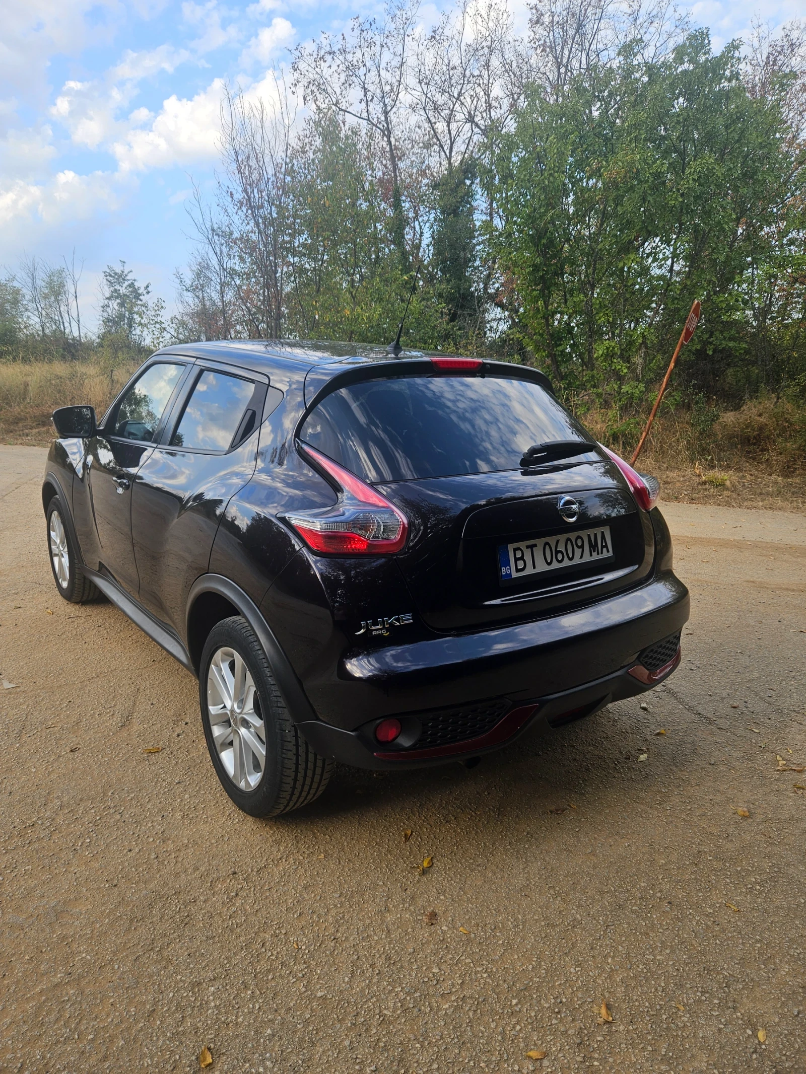 Nissan Juke, снимка 4 - Автомобили и джипове - 55164078