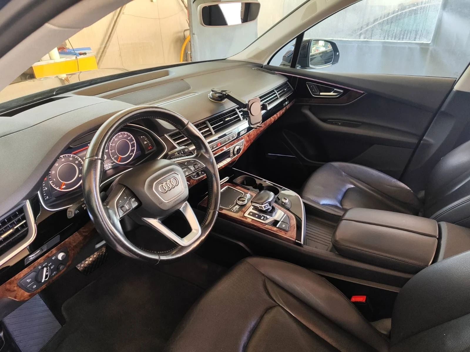 Audi Q7, снимка 9 - Автомобили и джипове - 55994157