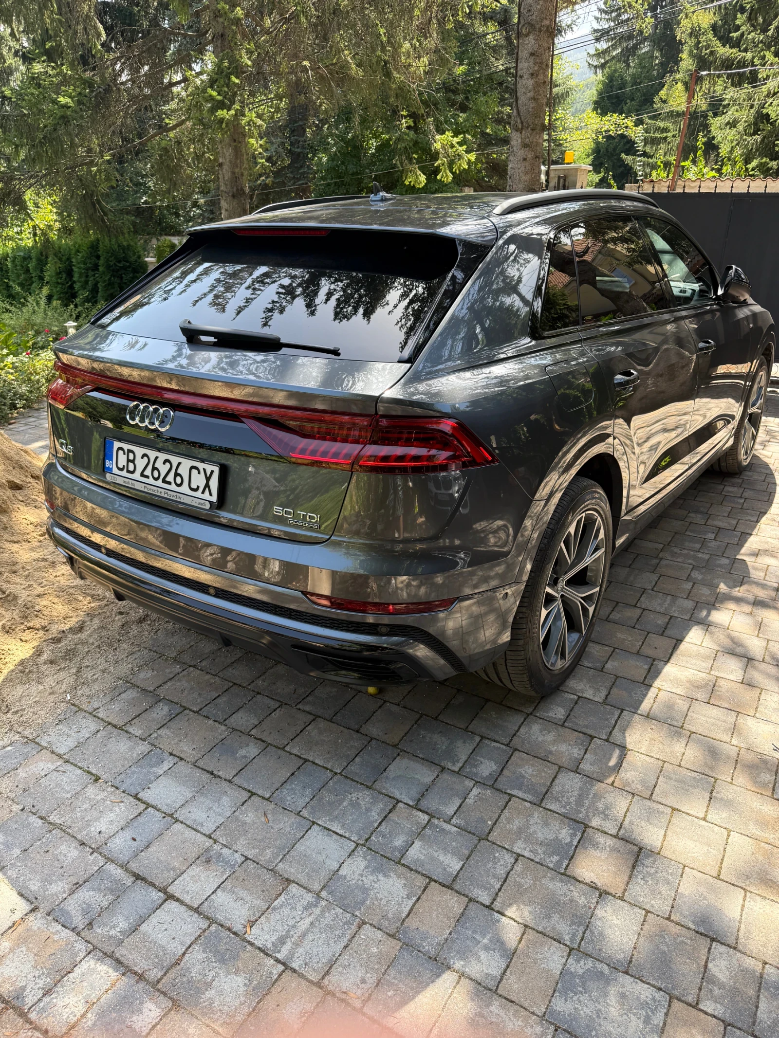 Audi Q8 S line, снимка 8 - Автомобили и джипове - 56137215