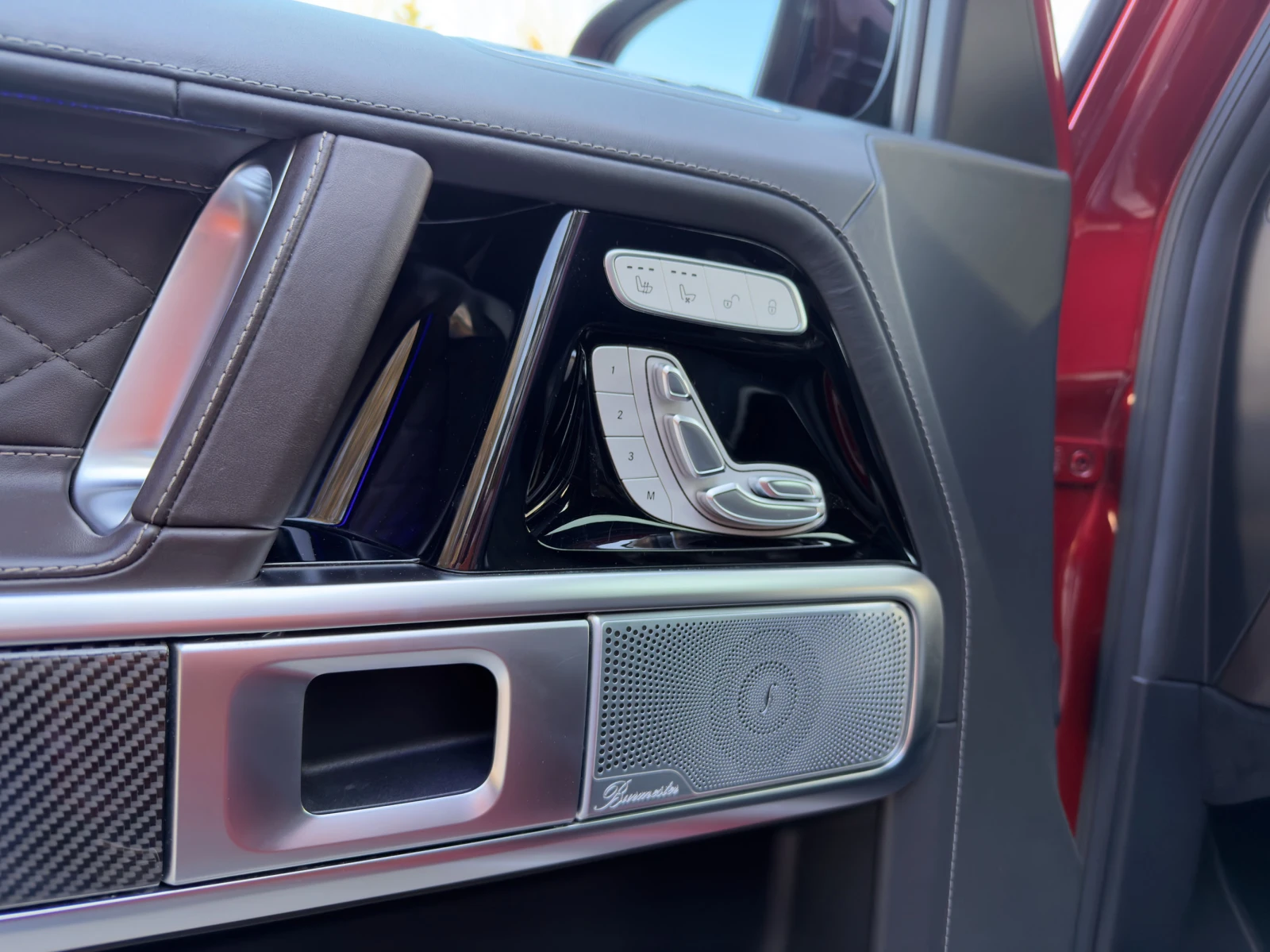 Mercedes-Benz G 63 AMG, снимка 13 - Автомобили и джипове - 56304920