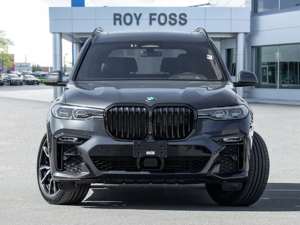 BMW X7 40i* M SPORT* DISTRONIC* МАСАЖ* SKY LOUNGE* КРАЙНА