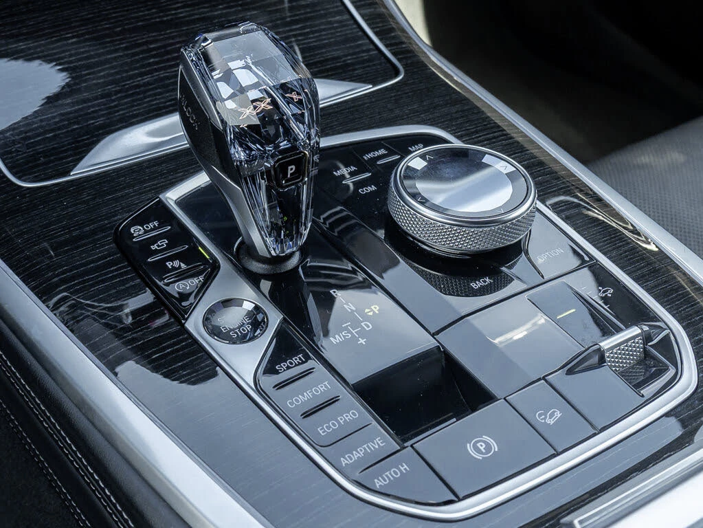 BMW X7 40i* M SPORT* DISTRONIC* �����* SKY LOUNGE* ������ | Mobile.bg � ����������� 14