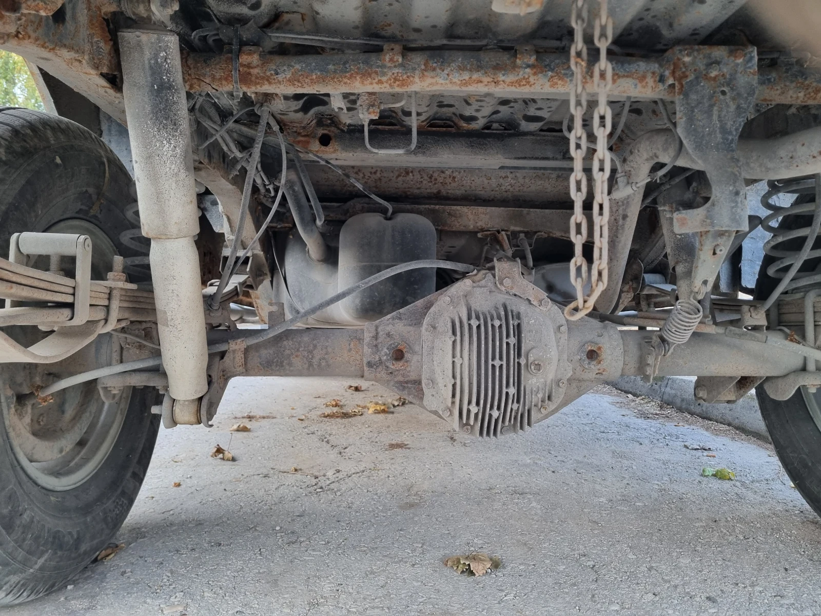 Nissan Navara, снимка 6 - Автомобили и джипове - 56540679