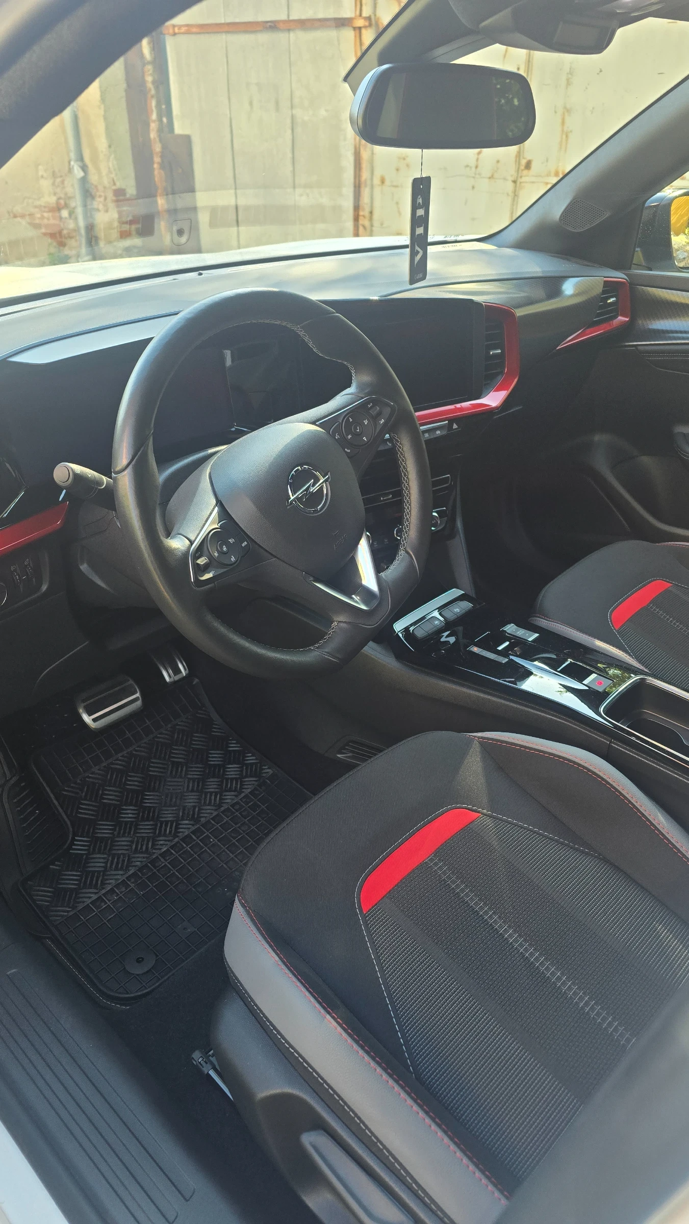 Opel Mokka, снимка 2 - Автомобили и джипове - 56662603
