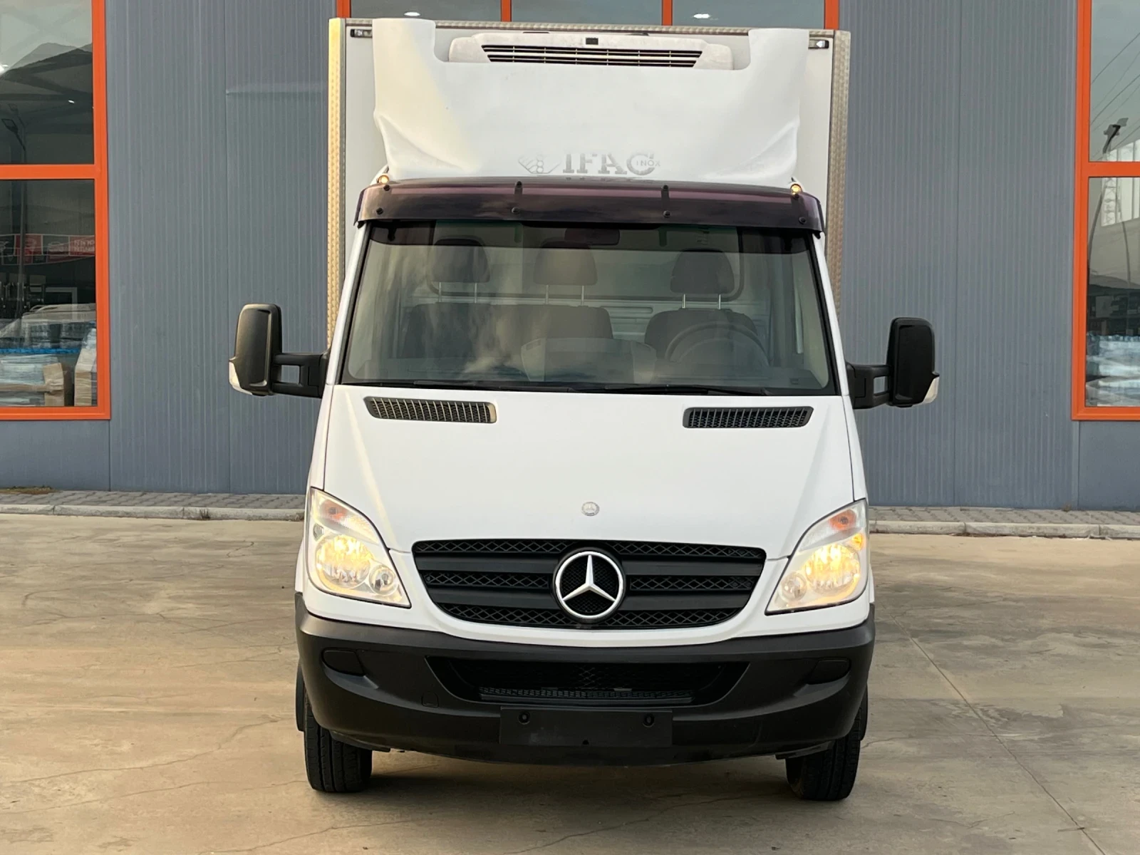 Mercedes-Benz Sprinter 516 Топ състояние!!!Собствен лизинг!!!, снимка 2 - Бусове и автобуси - 55882159