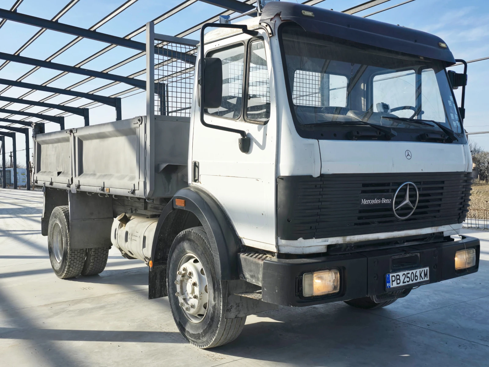 Mercedes-Benz 1822 1820 Самосвал, снимка 1