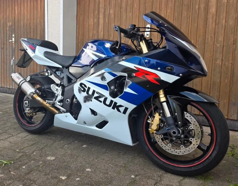 Suzuki Gsxr 750 К4