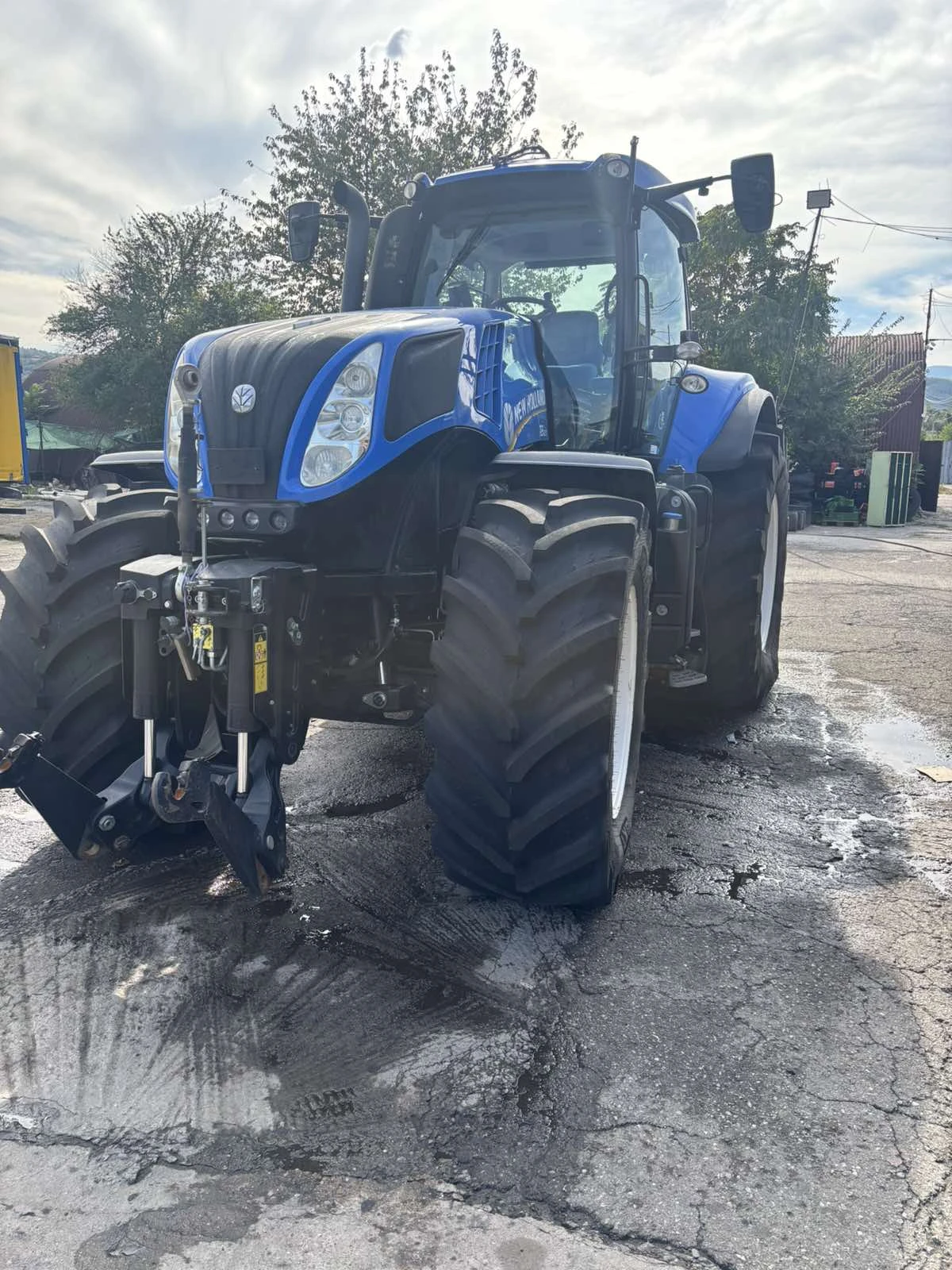 Трактор New Holland T8.420
