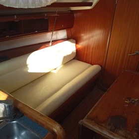 Ветроходна лодка Bavaria 36, снимка 2