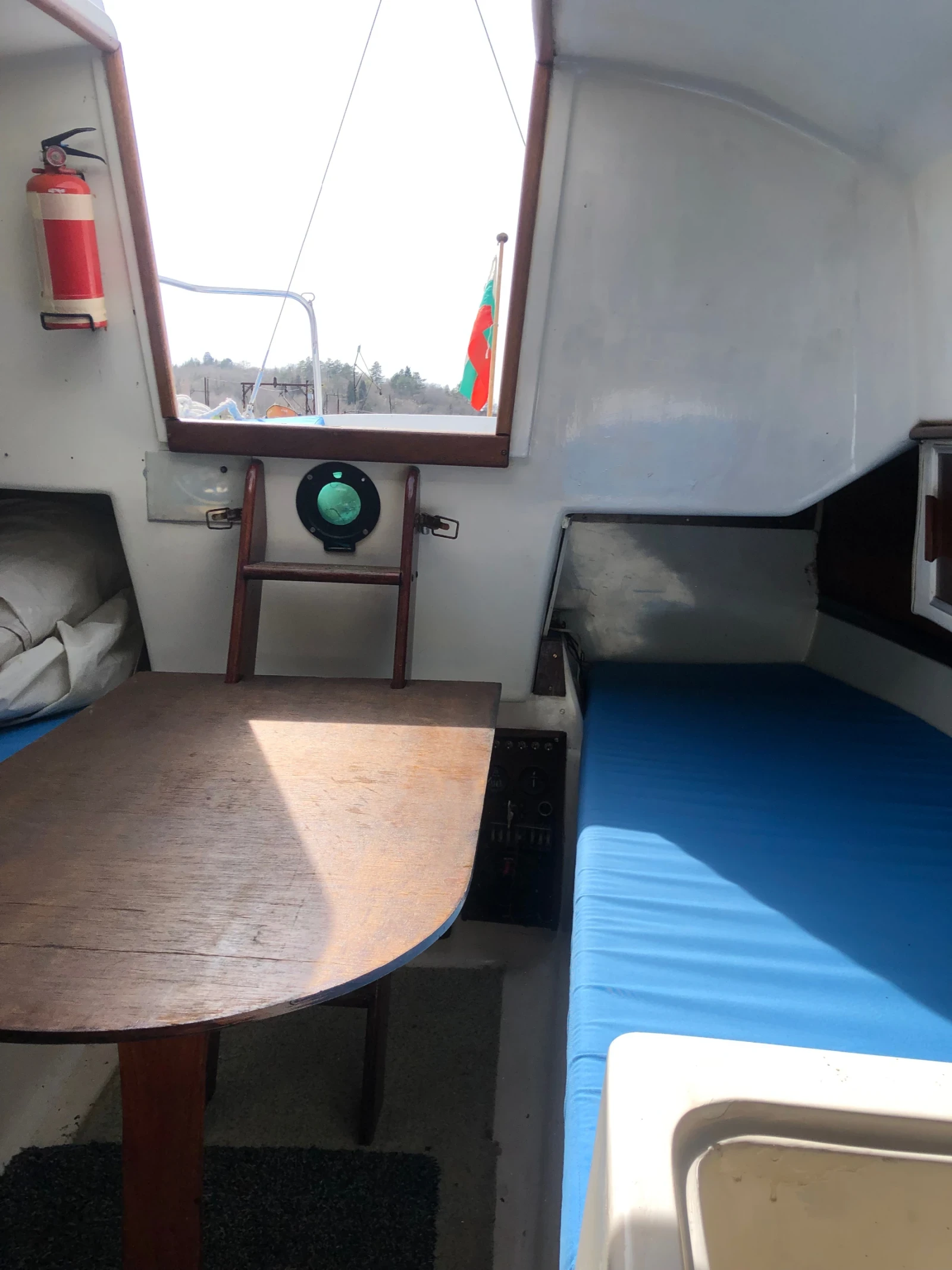 Ветроходна лодка Holland Boat 304 - изображение 7